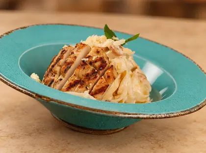 Fettuccine Alfredo